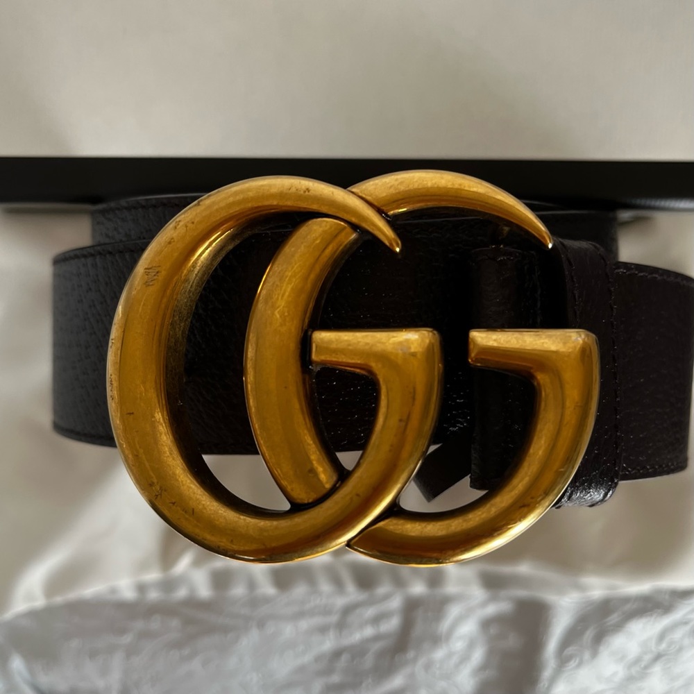 Gucci Black Leather Belt with Gold Double G Buckle - Picture 2 of 7